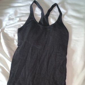 Lululemon tank top size 6
